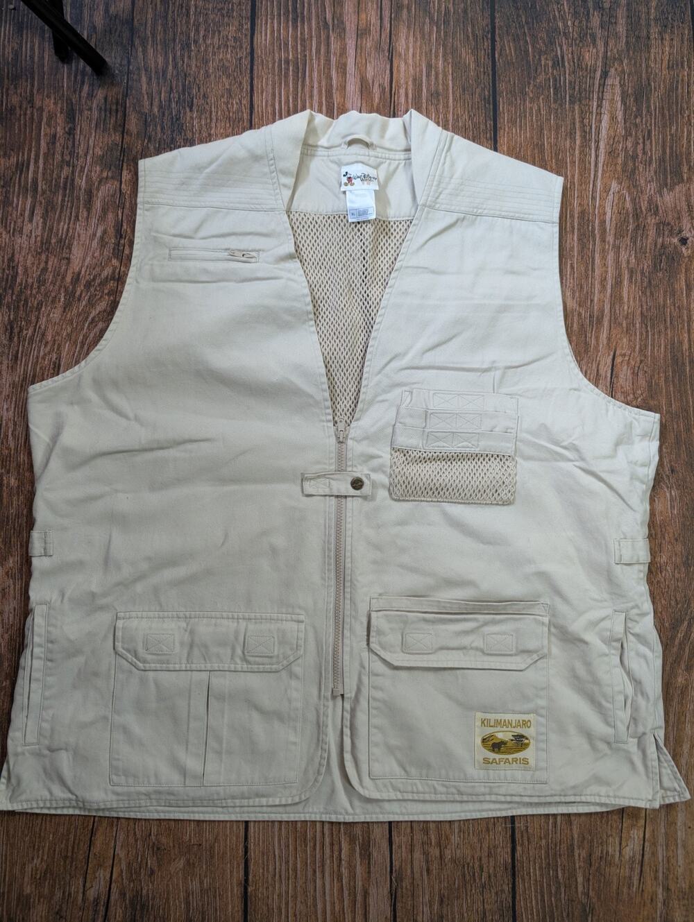 Walt Disney World Kilimanjaro Safari Men’s XL Vest Vented Animal Kingdom